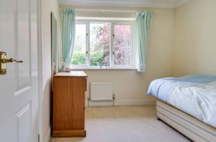 Lodge Close, Lewes, Image 14