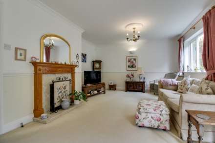 Lodge Close, Lewes, Image 3