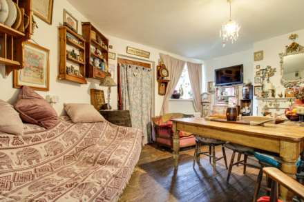 Andros Close, South Chailey, Image 3