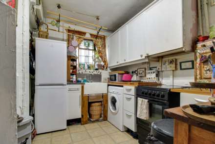Andros Close, South Chailey, Image 5