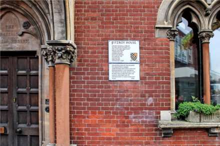 High Street, Lewes, Image 25