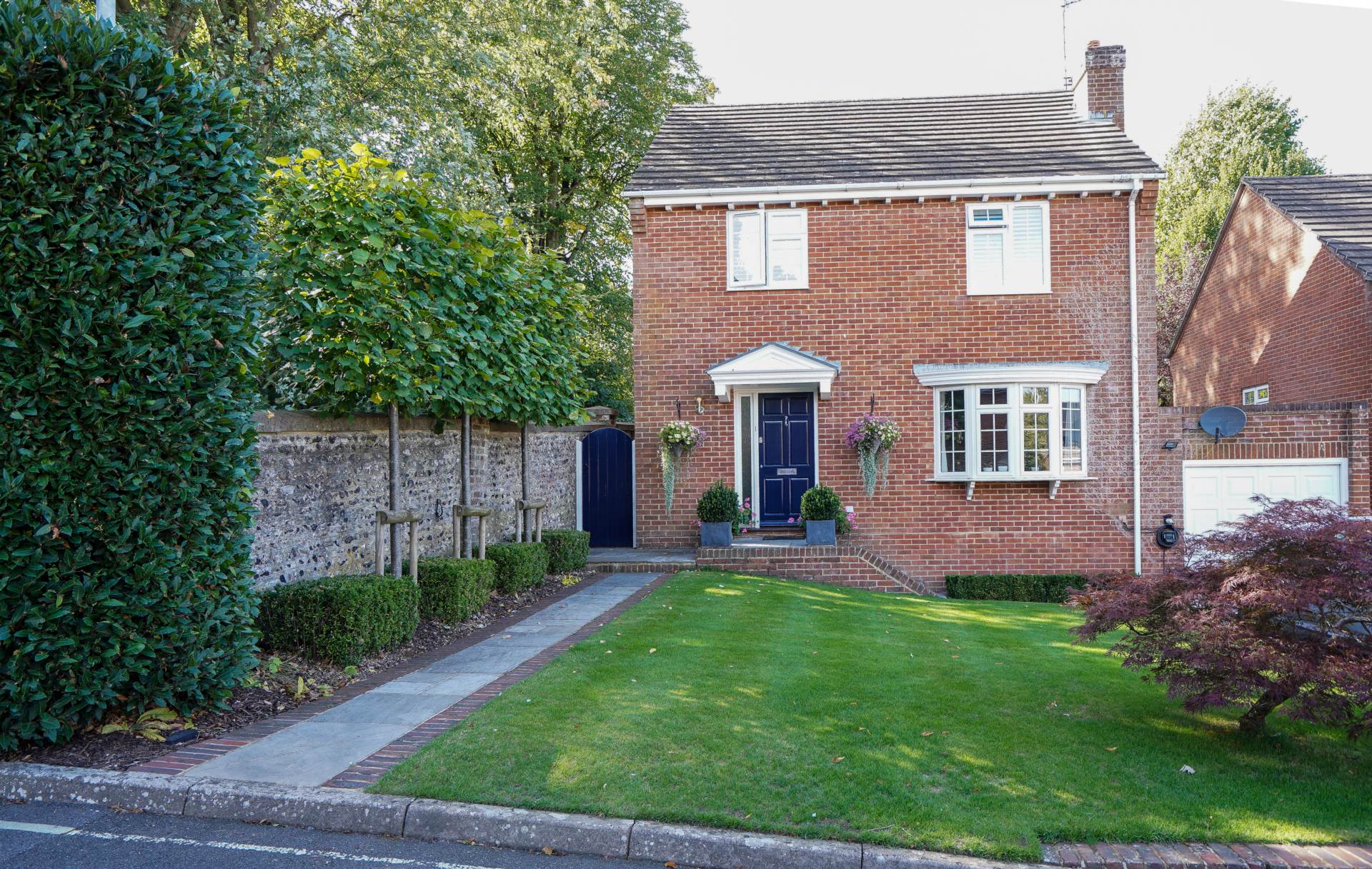 Queen Annes Close, Lewes, Image 1