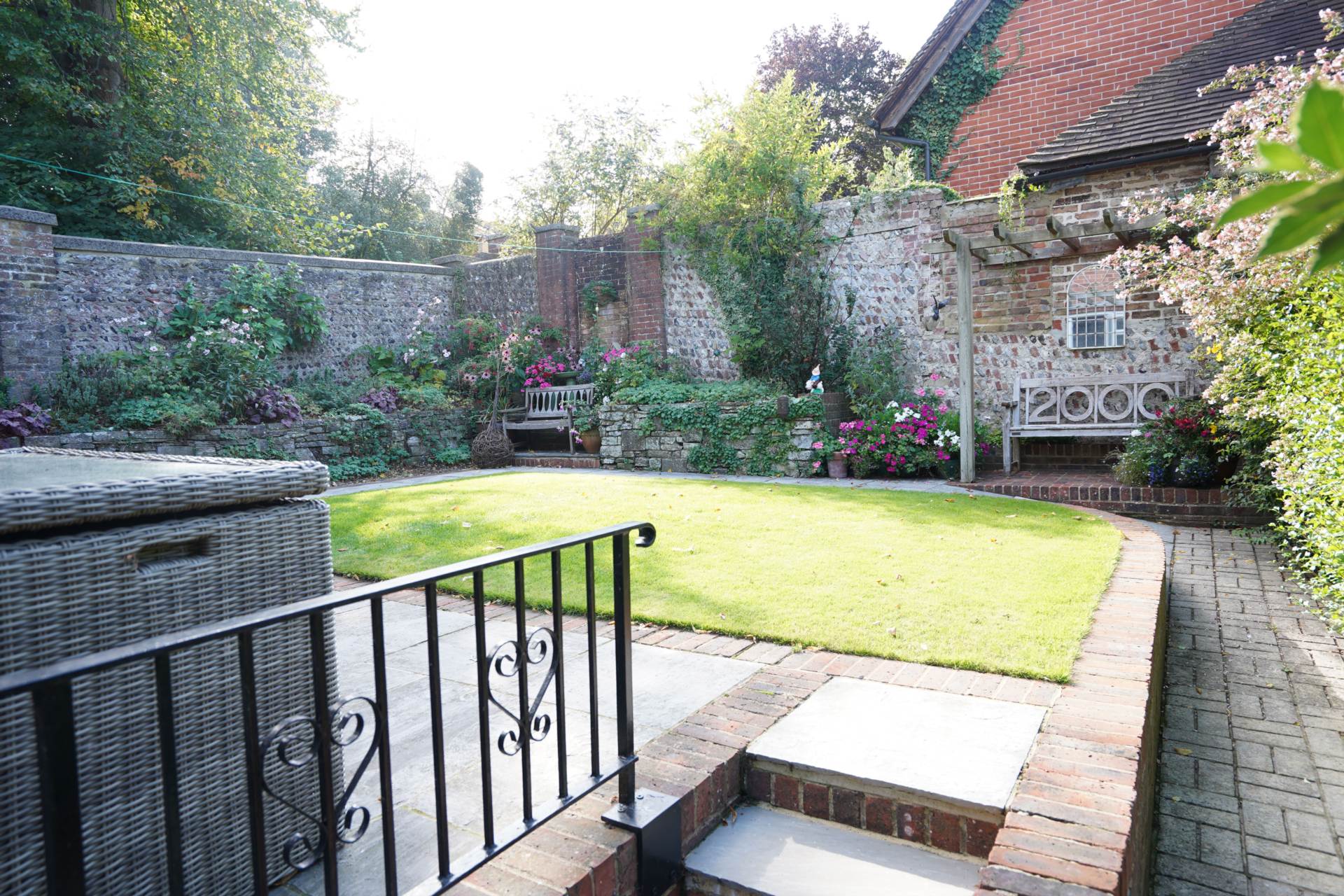 Queen Annes Close, Lewes, Image 13
