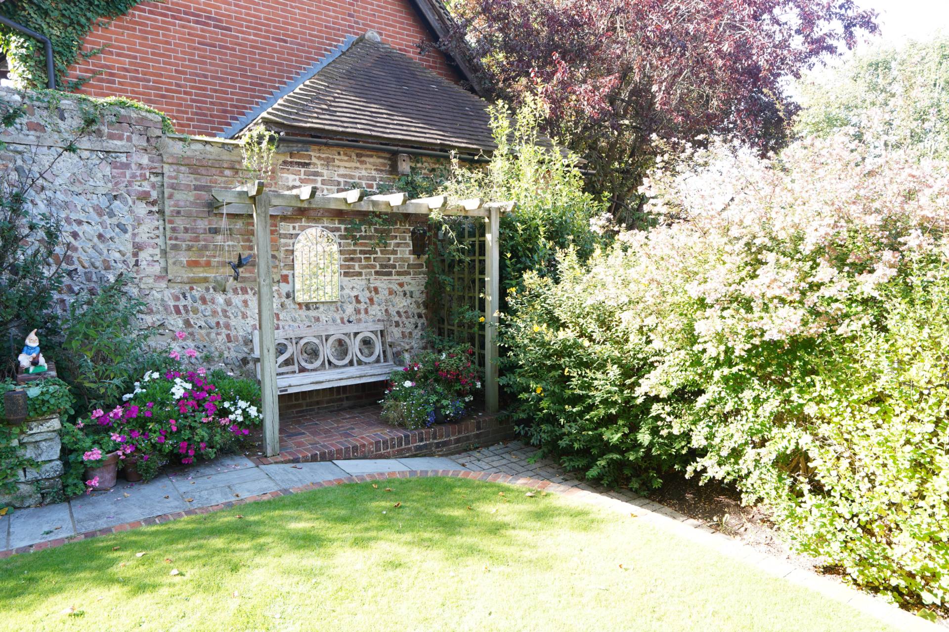 Queen Annes Close, Lewes, Image 15