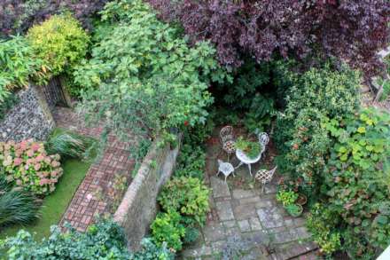 Castle Gate, Lewes, Image 40