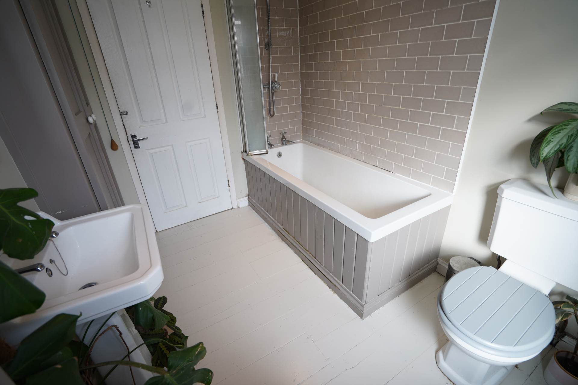 Leicester Road, East Sussex, Image 11