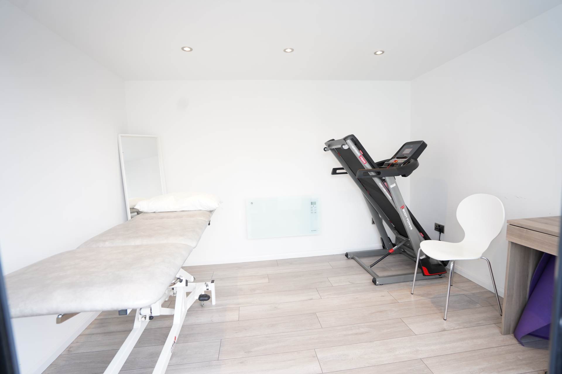 Leicester Road, East Sussex, Image 14