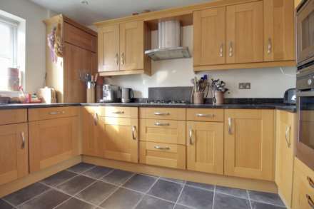St Annes Crescent, Lewes, Image 8