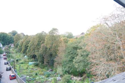 Paddock Terrace, Lewes, Image 14