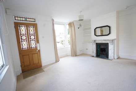 Paddock Terrace, Lewes, Image 3