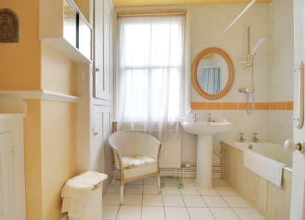 Bradford Road, Lewes, Image 12