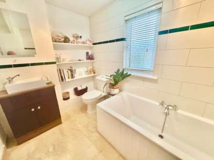 Station Road, Uckfield, Image 11