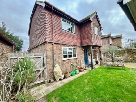 Station Road, Uckfield, Image 18