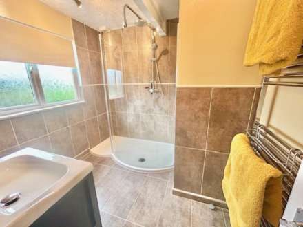 Station Road, Uckfield, Image 6