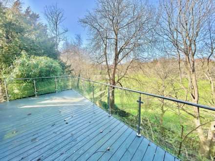 Castle View, Westgate Street, Lewes, Image 7