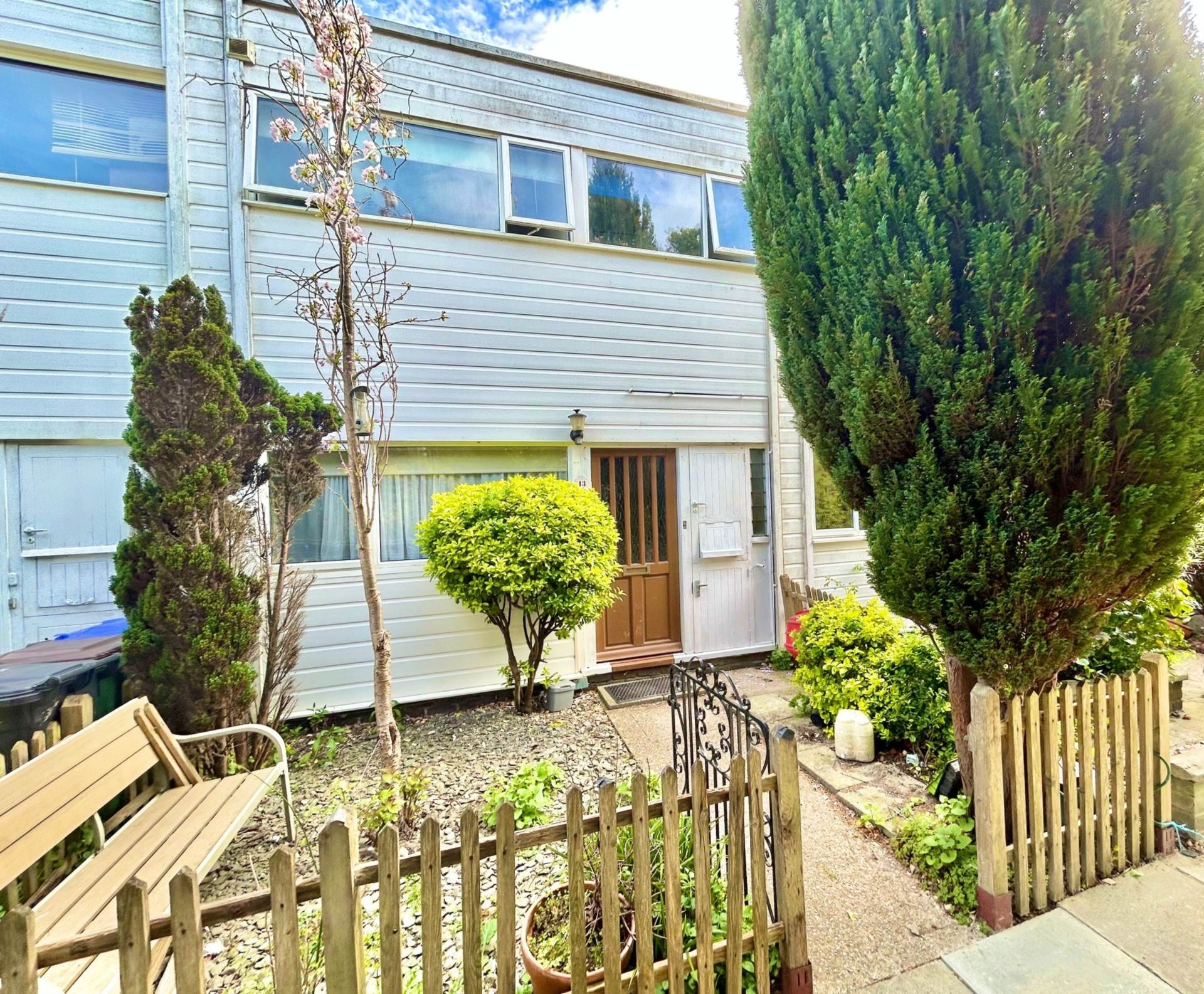 Barons Walk, Lewes, Image 1