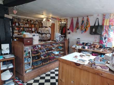 High Street, Lewes, Image 2