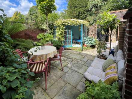 Springett Cottages, Lewes, Image 17
