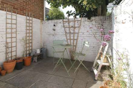Timber Yard Lane, Lewes, Image 13
