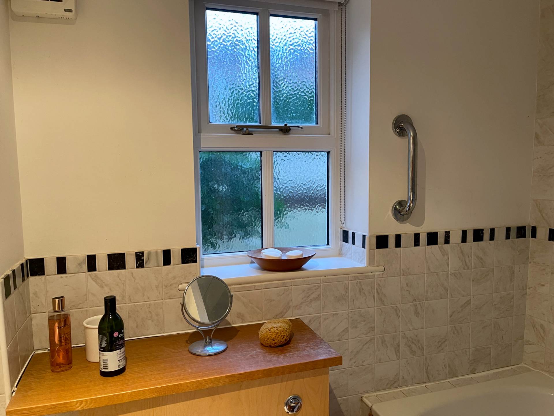 St Annes Crescent, Lewes, Image 15