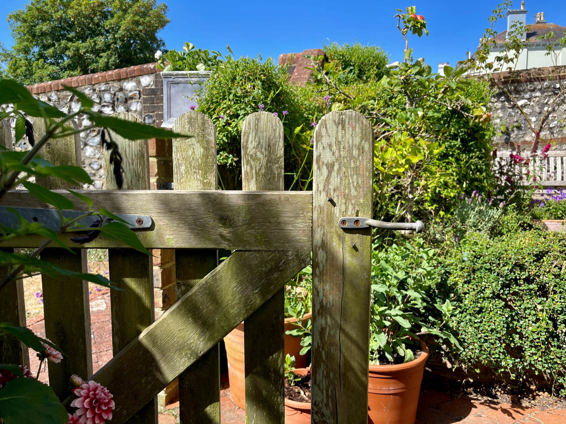 St Annes Crescent, Lewes, Image 21