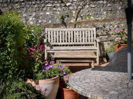 St Annes Crescent, Lewes, Image 19
