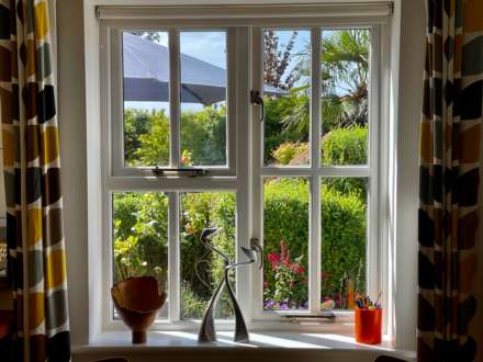 St Annes Crescent, Lewes, Image 4
