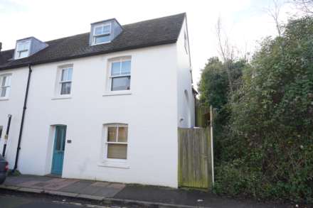 De Montfort Road, Lewes