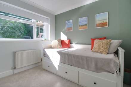 Winterbourne Close, Lewes, Image 5