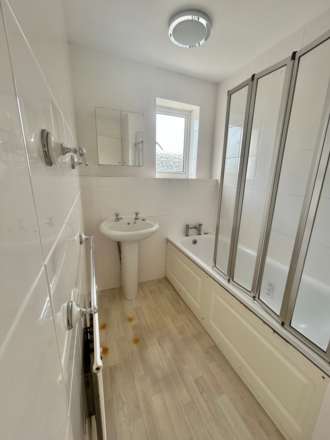 Mantell Close, Lewes, Image 8