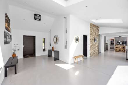 Novington Lane, East Chiltington, Image 12