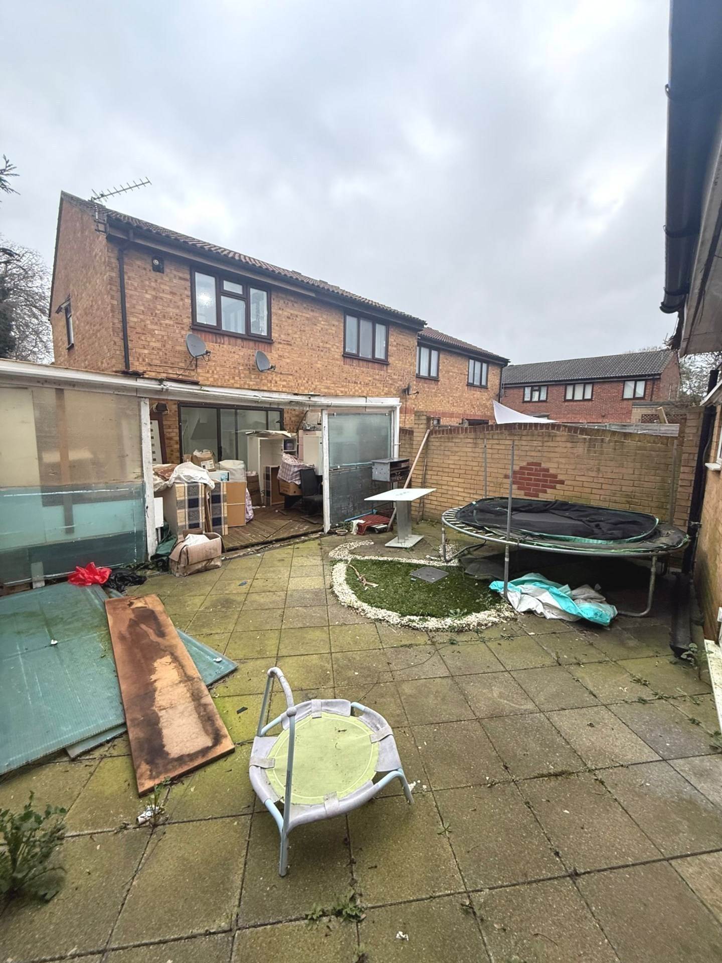 Barnes Avenue, Southall, Image 11