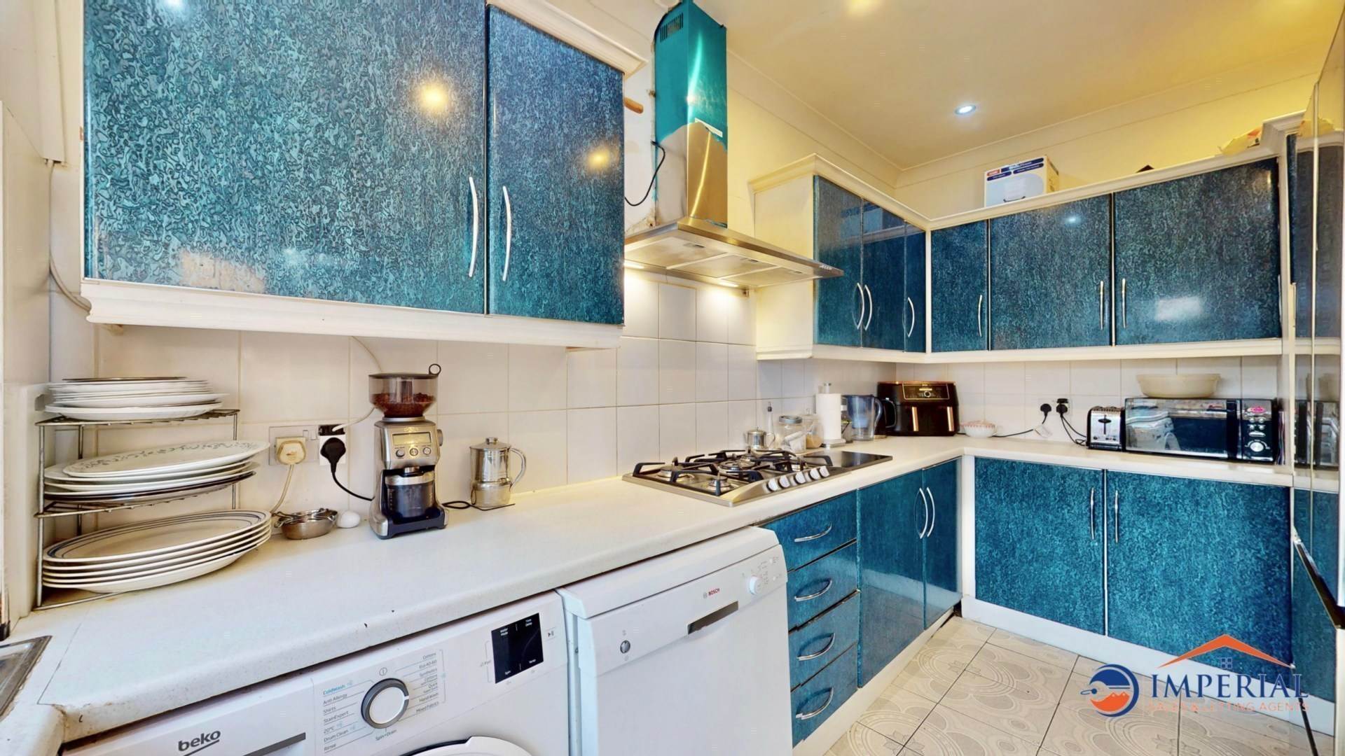 Crosslands Avn, Southall, Image 10