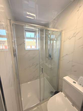 Dawley Ride, Coln Brook, Image 11