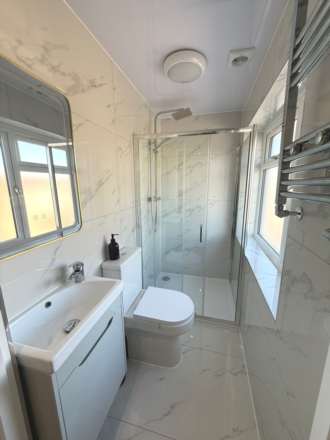 Dawley Ride, Coln Brook, Image 16