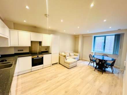 Property For Rent High Street, Camberley