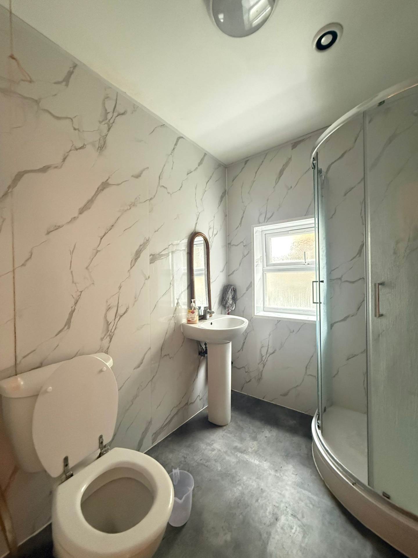 Victoria Road, Southall, Image 6