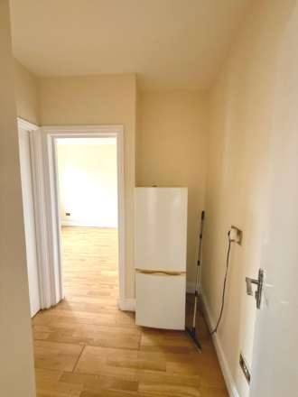 Western Road, Southall, Image 9