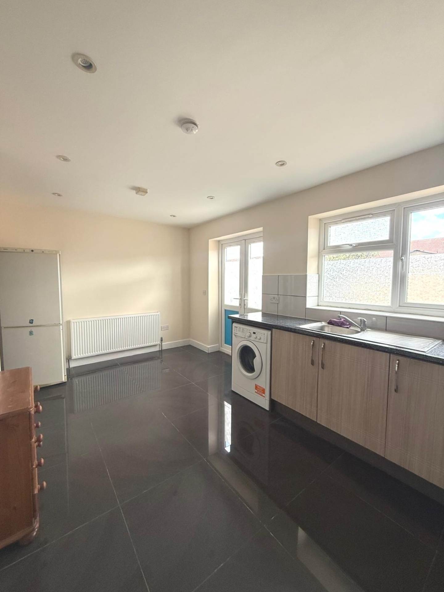 Greenland Crescent, Southall, Image 5