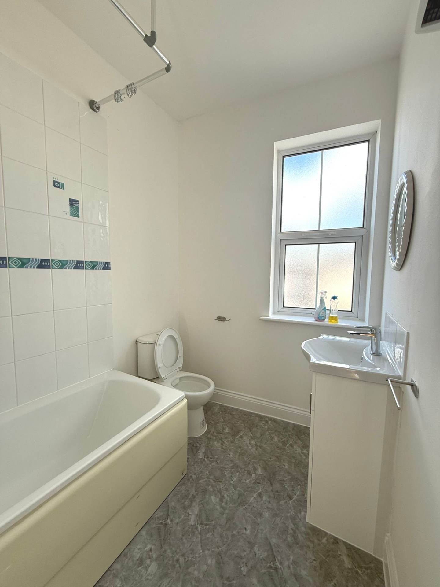 Woodthorpe Road, Ashford, Image 7