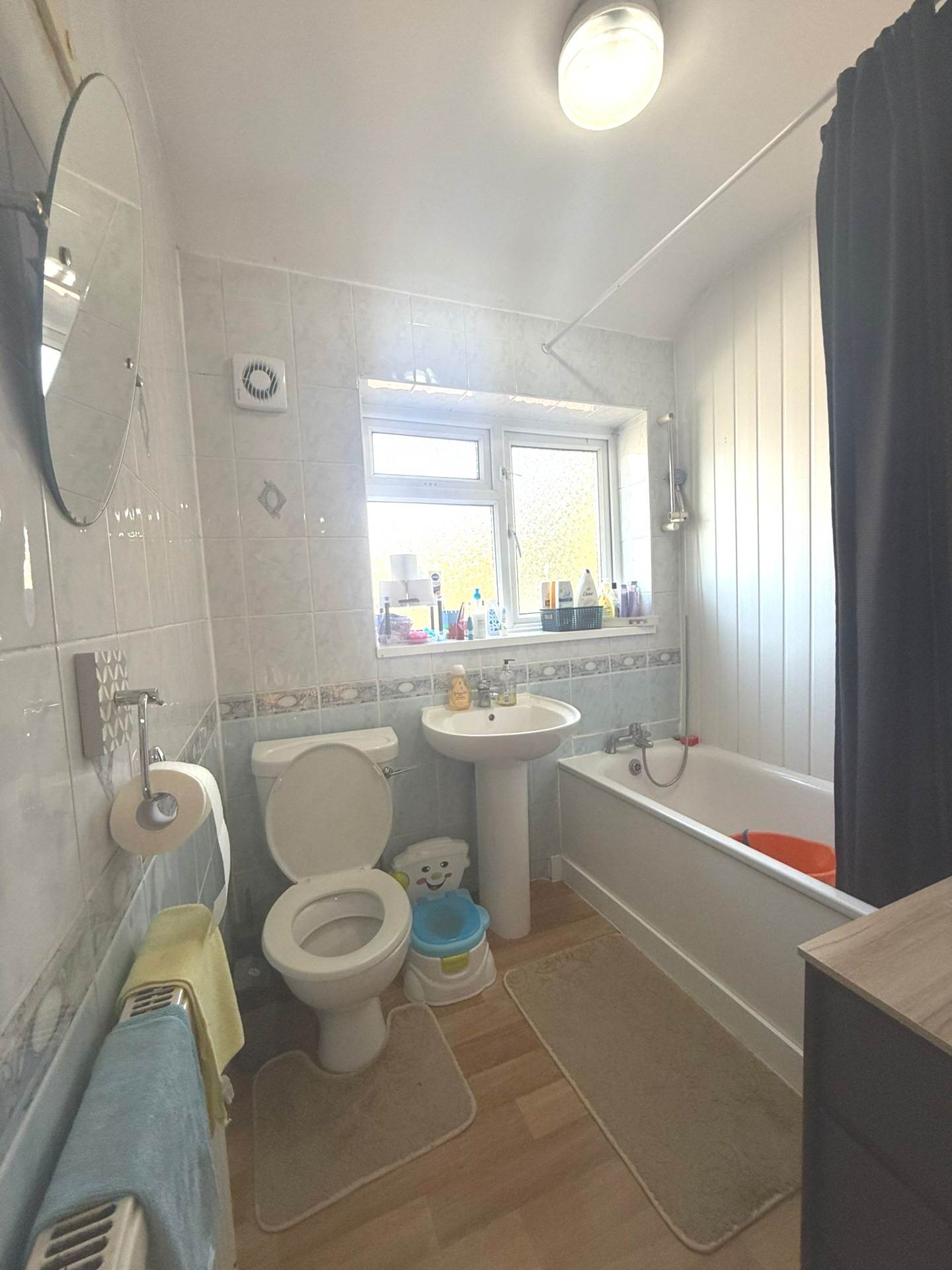 Bath Road, Hounslow, Image 8