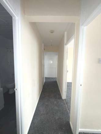 St Andrews Tower, Baird Avenue, Southall, Image 4