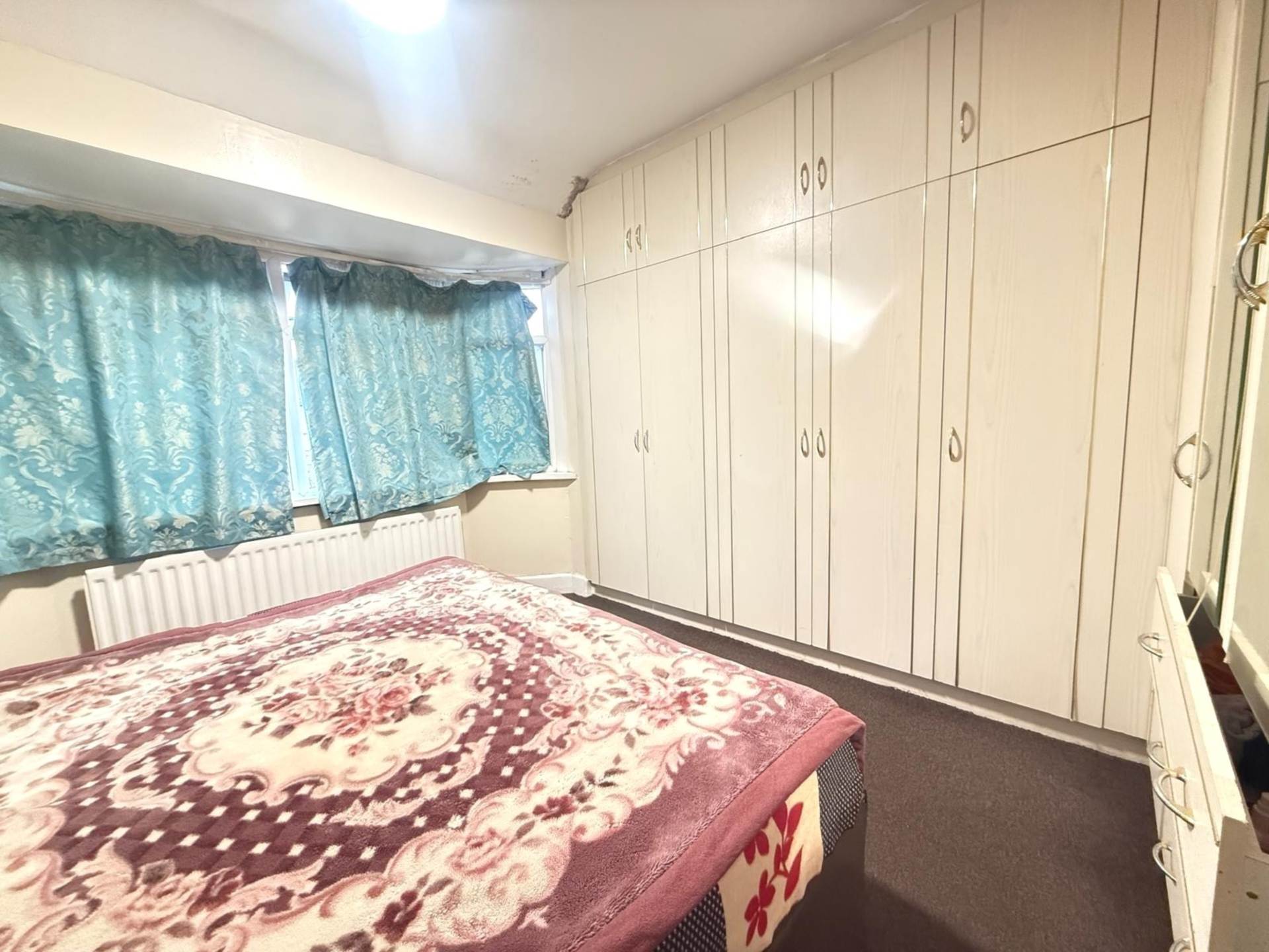 Dorchester Waye, Hayes, Image 1