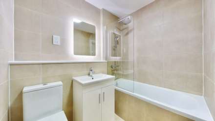 Hanworth Road, Hounslow, Image 9