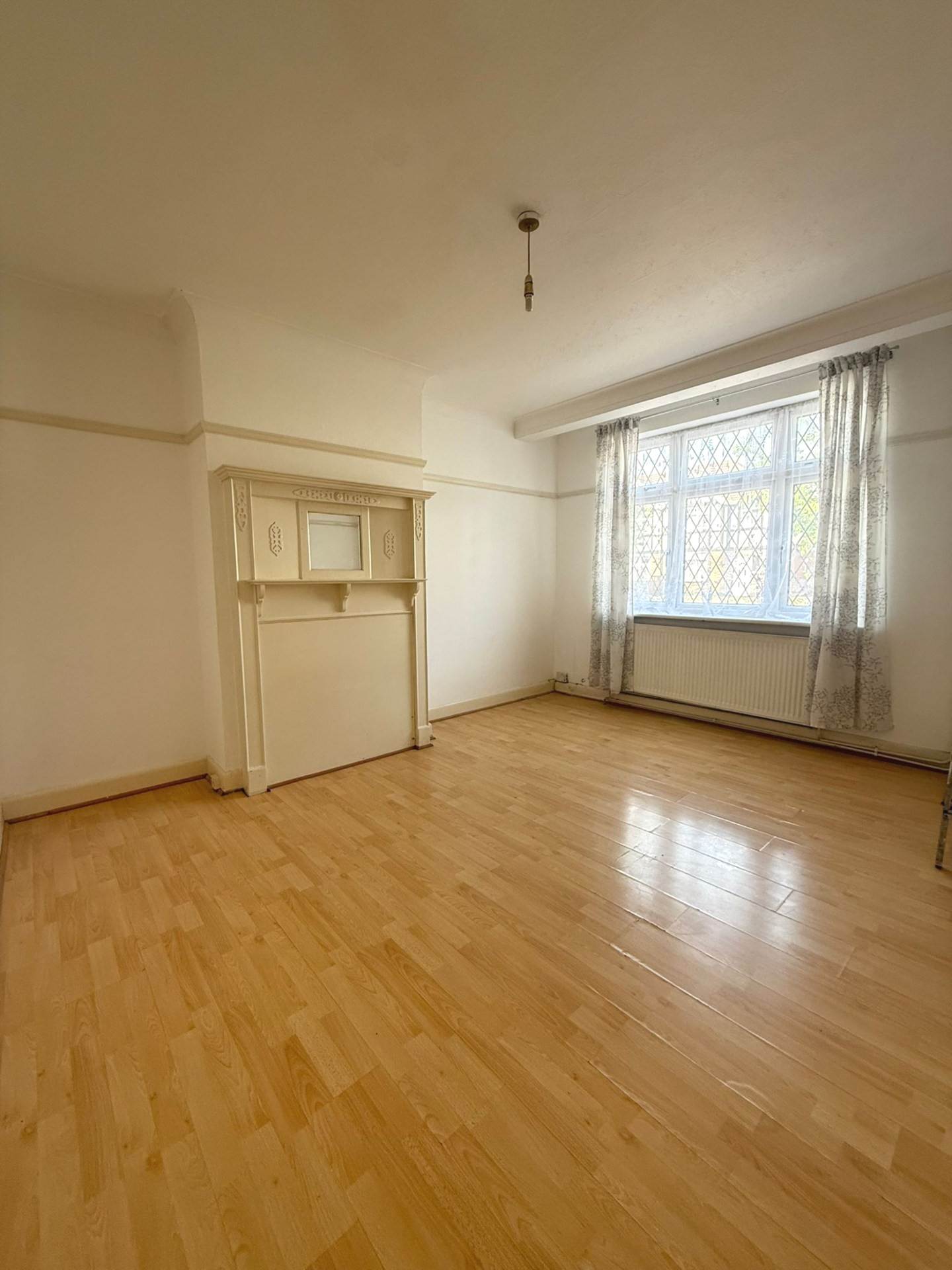 Heston Avenue, Hounslow, Image 1
