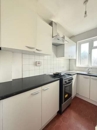 Heston Avenue, Hounslow, Image 9