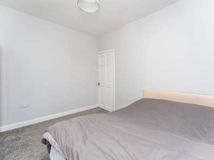 Park Avenue, Southall, Image 6