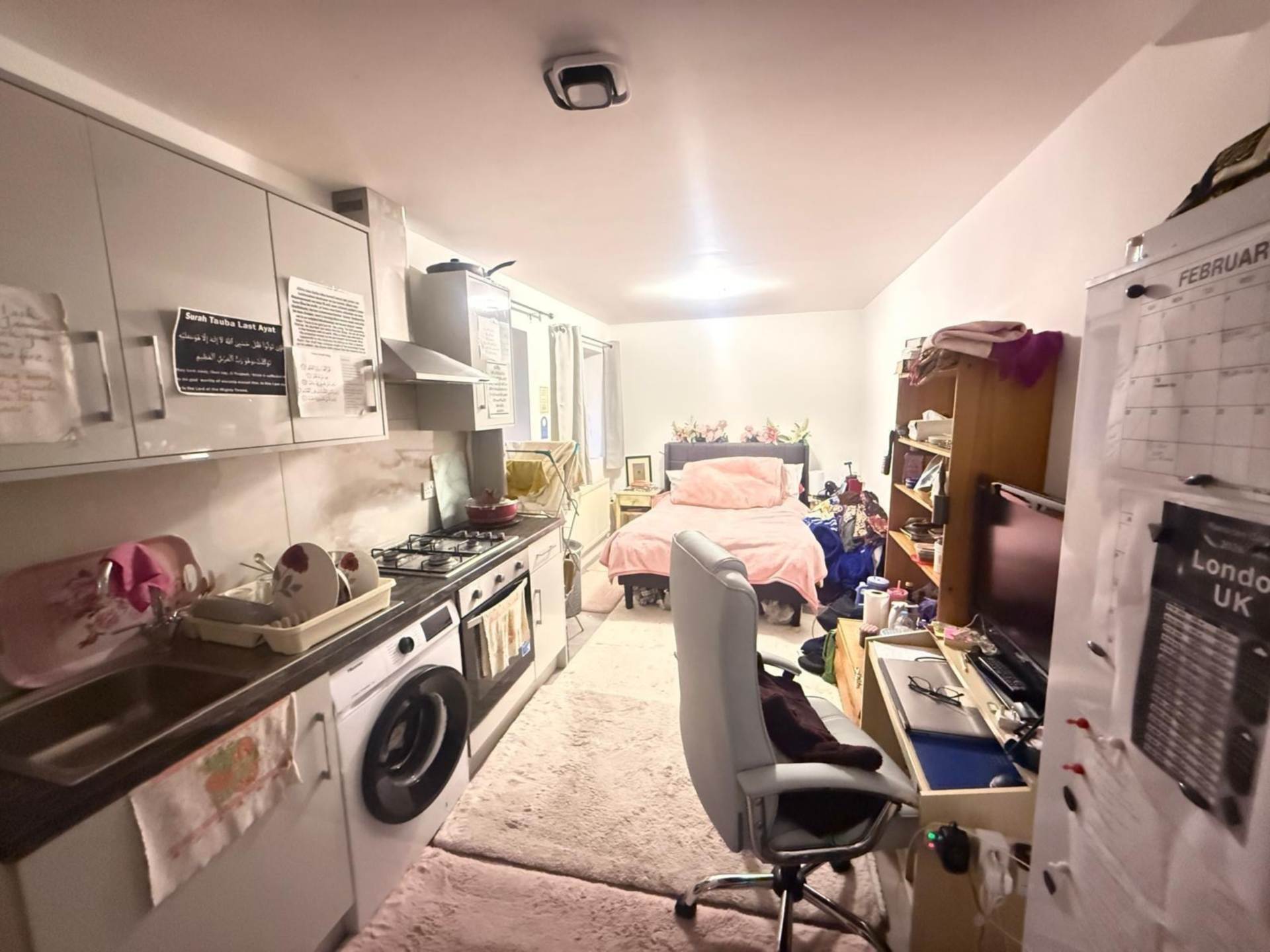 Pinn Close, Uxbridge, Image 1