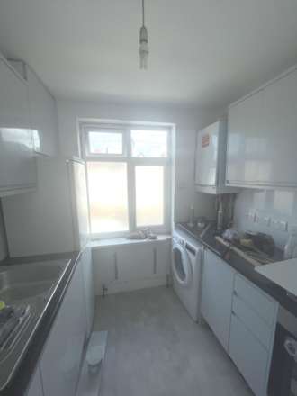 Tennyson Road, Hounslow, Image 3