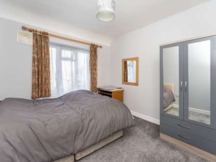 Park Avenue, Southall, Image 3